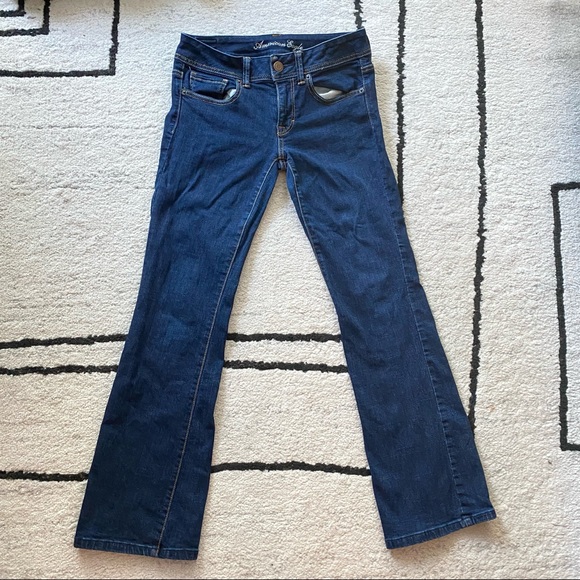 AMERICAN EAGLE Dark Wash Low Rise Original Boot Cut Super Stretch Jeans - Picture 2 of 10